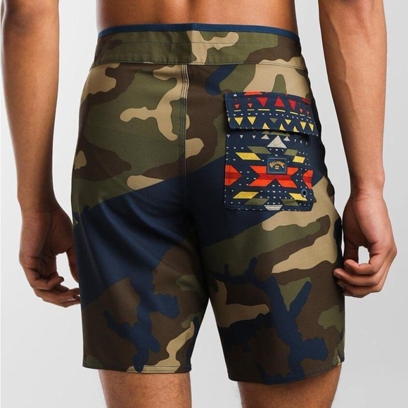 Billabong T Street Airlite Stretch Boardshort Baggies Camo Swim Beach Summer 36 - Picture 2 of 11